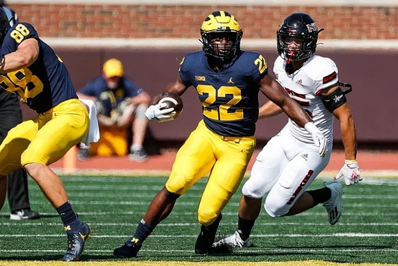 Matthew Hibner (88), and Tavierre Dunlap (22)