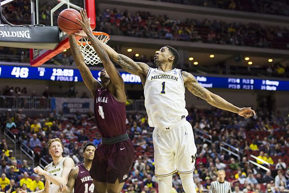 Ignas Brazdeikis (13) and Charles Matthews (1)