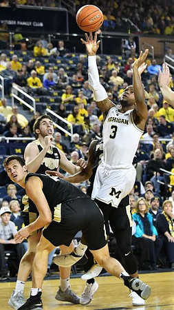Zavier Simpson (3)