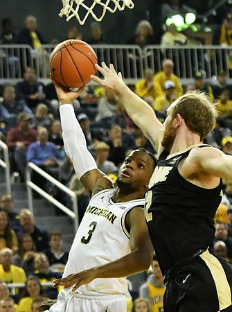 Zavier Simpson (3)