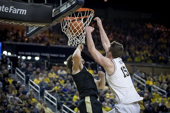 Jon Teske (15)