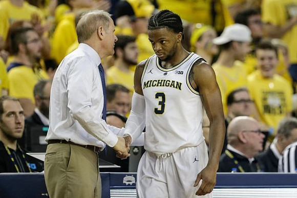 John Beilein and Zavier Simpson (3)