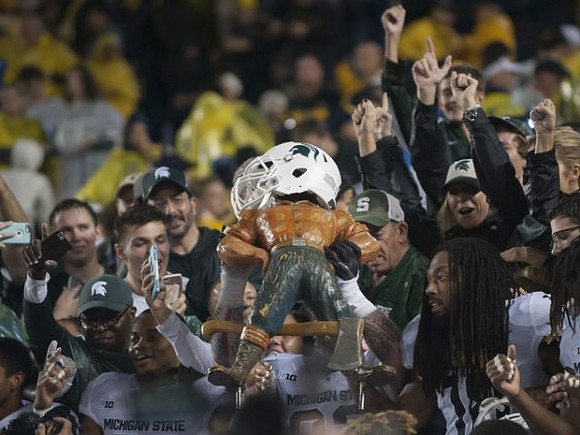 Paul Bunyan Trophy