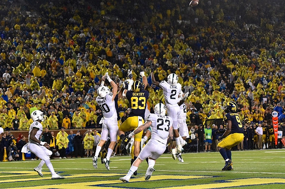 Zach Gentry (83) and Donovan Peoples-Jones (9)