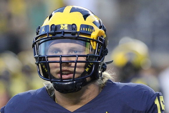 Chase Winovich (15)