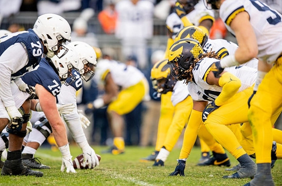 Mike Morris (90) and Aidan Hutchinson (97)