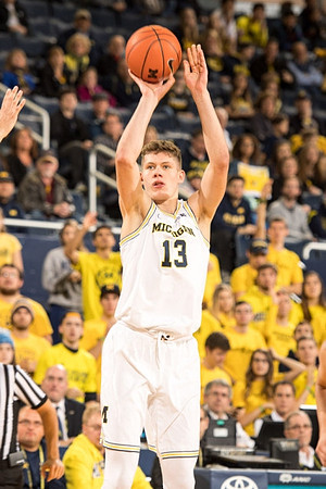 Moritz Wagner (13)