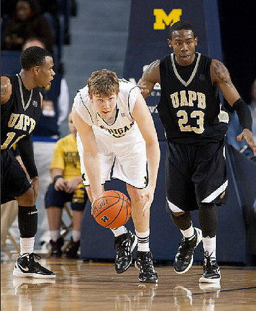 Matt Vogrich (13)