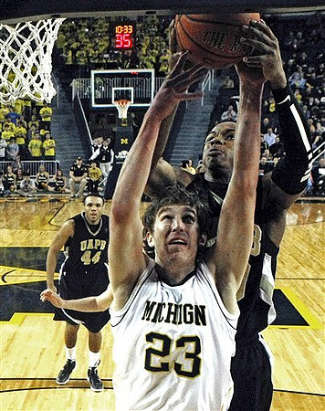 Evan Smotrycz (23)