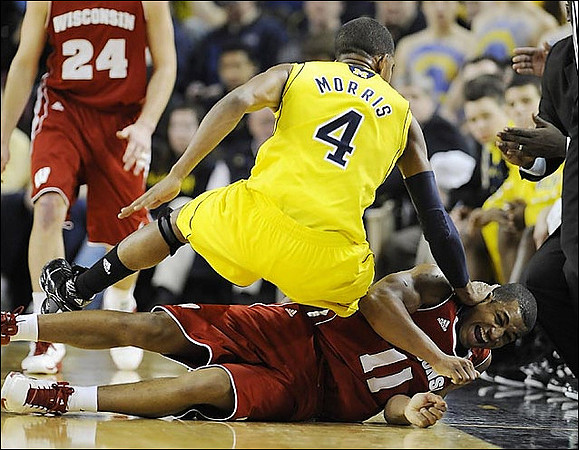 Darius Morris (4)