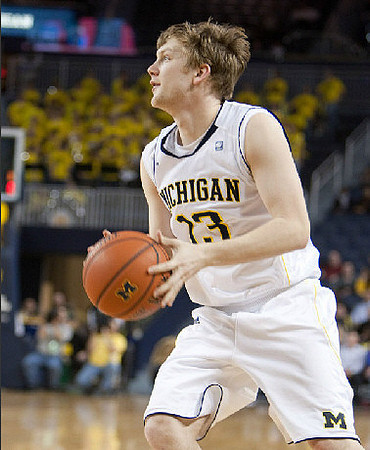 Matt Vogrich (13)