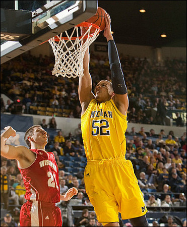 Jordan Morgan (52)