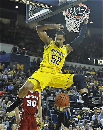 Jordan Morgan (52)