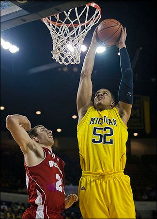 Jordan Morgan (52)