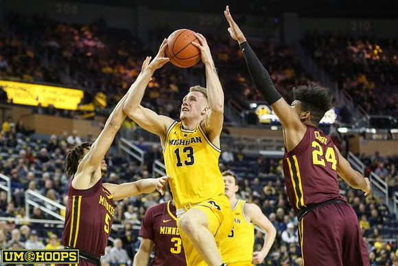 Ignas Brazdeikis (13) and Jon Teske (15)