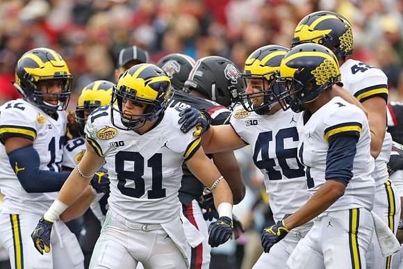 Chris Evans (12), Nate Schoenle (81), Michael Wroblewski (46), Ambry Thomas (1), and Ben Mason (42)