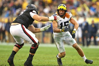 Chase Winovich (15)