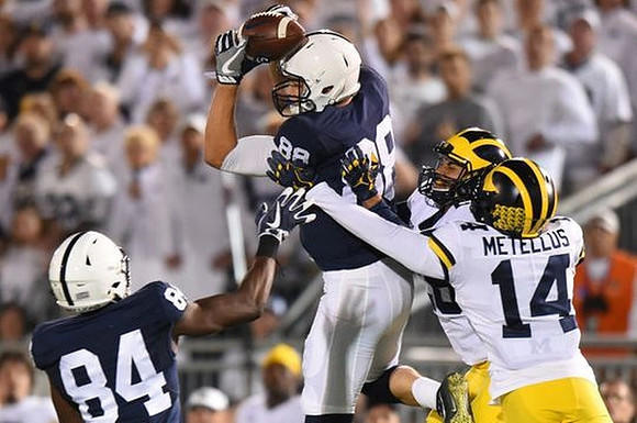 Josh Metellus (14) and Brandon Watson (28)