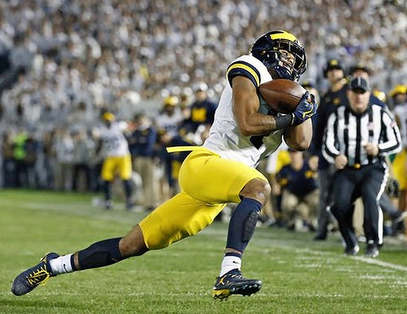 Kekoa Crawford (1)