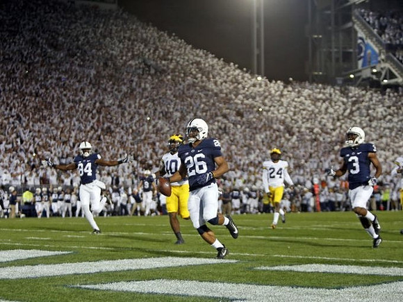 Devin Bush (10) and Lavert Hill (24)