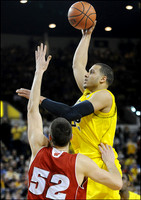 Jordan Morgan (52)