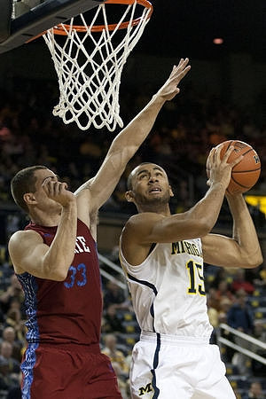 Jon Horford (15)