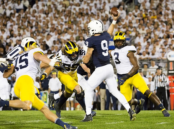 Chase Winovich (15), Noah Furbush (59), and Rashan Gary (3)