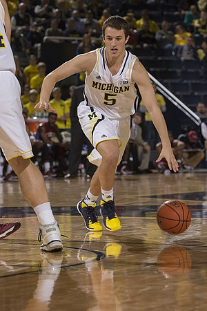 Andrew Dakich (5)