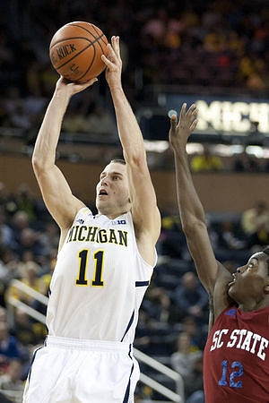 Nik Stauskas (11)