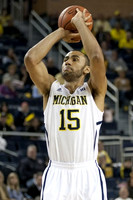 Jon Horford (15)