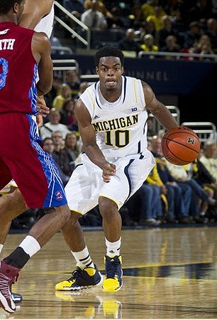 Derrick Walton Jr. (10)