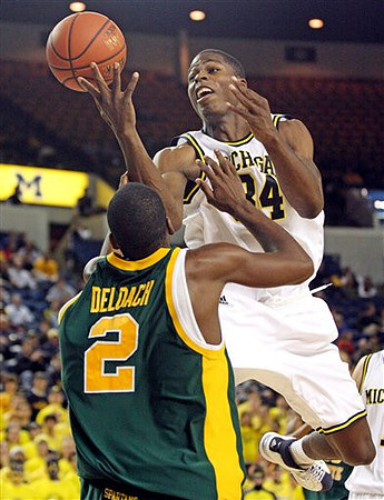 DeShawn Sims (34)