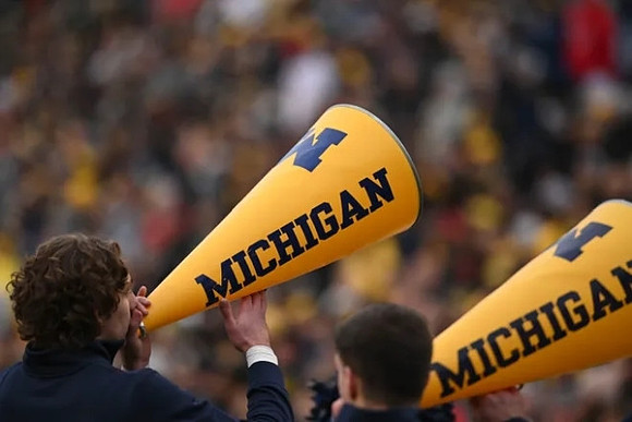 Michigan Cheerleaders