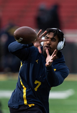 Donovan Edwards (7)