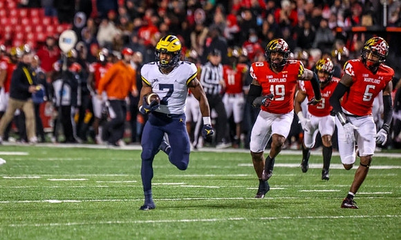 Donovan Edwards (7)