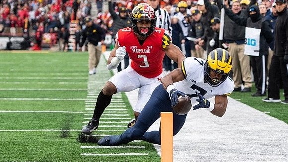 Donovan Edwards (7)