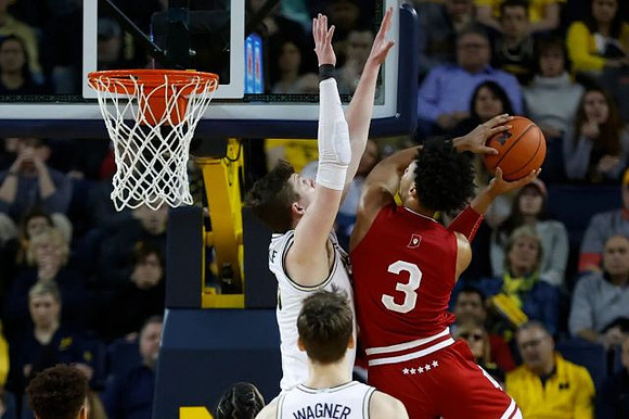 Jon Teske (15) and Franz Wagner (21)