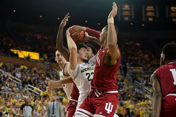 Austin Davis (51) and Brandon Johns Jr. (23)