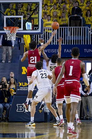 Brandon Johns Jr. (23) and Austin Davis (51)