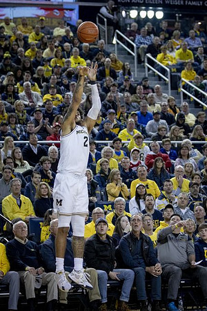 Isaiah Livers (2)