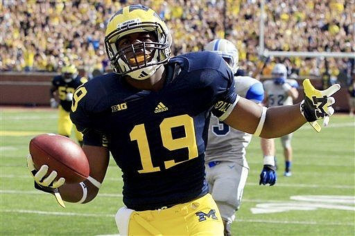 Devin Funchess (19)