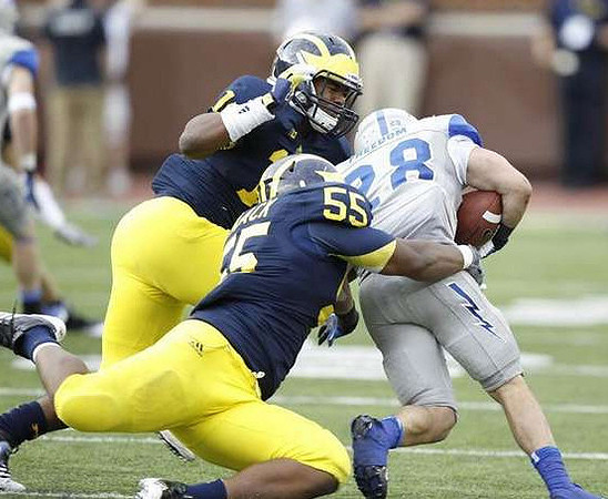 Jibreel Black (55) and James Ross (15)