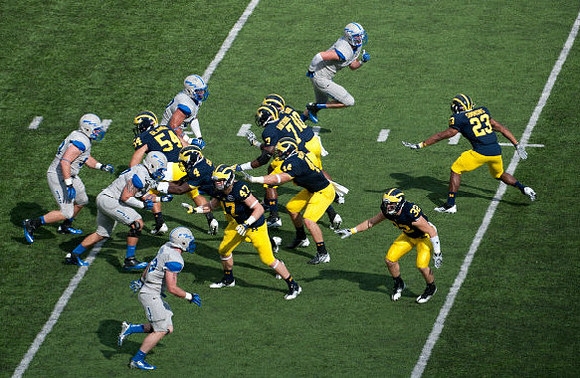 Jareth Glanda (54), Cameron Gordon (4), Jake Ryan (47), Desmond Morgan (44), Brandin Hawthorne (7), Jeremy Gallon (10), Jordan Kovacs (32), and Floyd Simmons (23)