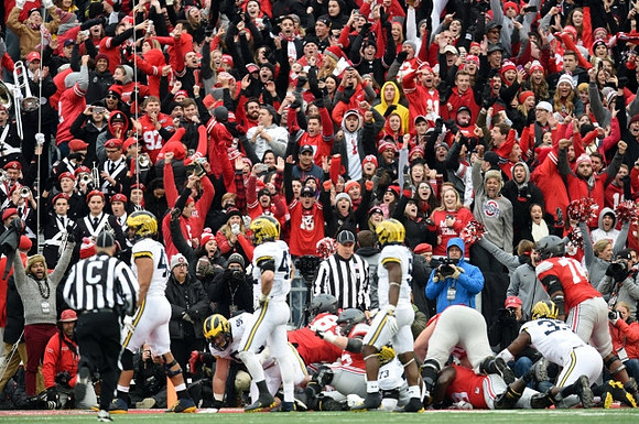 Chris Wormley (43), Ryan Glasgow (96), Ben Gedeon (42), Maurice Hurst (73), Jabrill Peppers (5), and Taco Charlton (33)