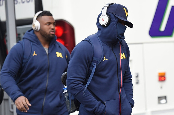 Maurice Hurst (73) and Jabrill Peppers (5)
