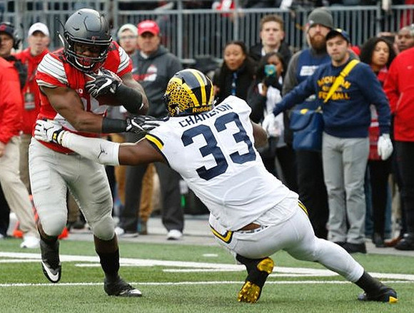 Taco Charlton (33)