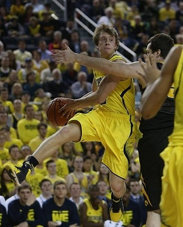 Spike Albrecht (2)