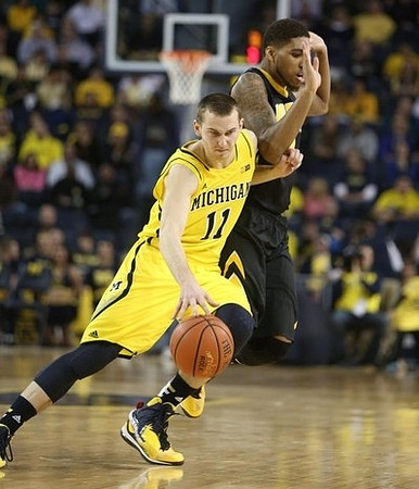 Nik Stauskas (11)