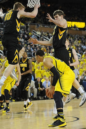 Jordan Morgan (52)
