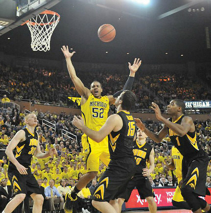 Jordan Morgan (52)